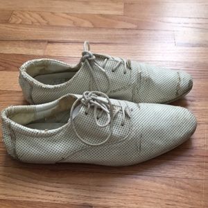 Dress shoes/everyday